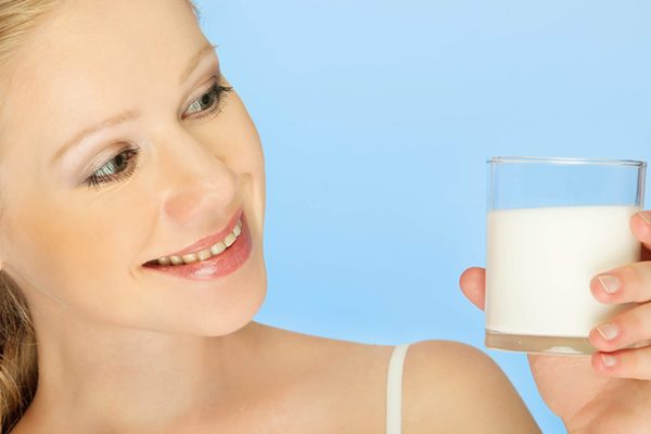 Bí quyết uống sữa tươi giúp tăng cân